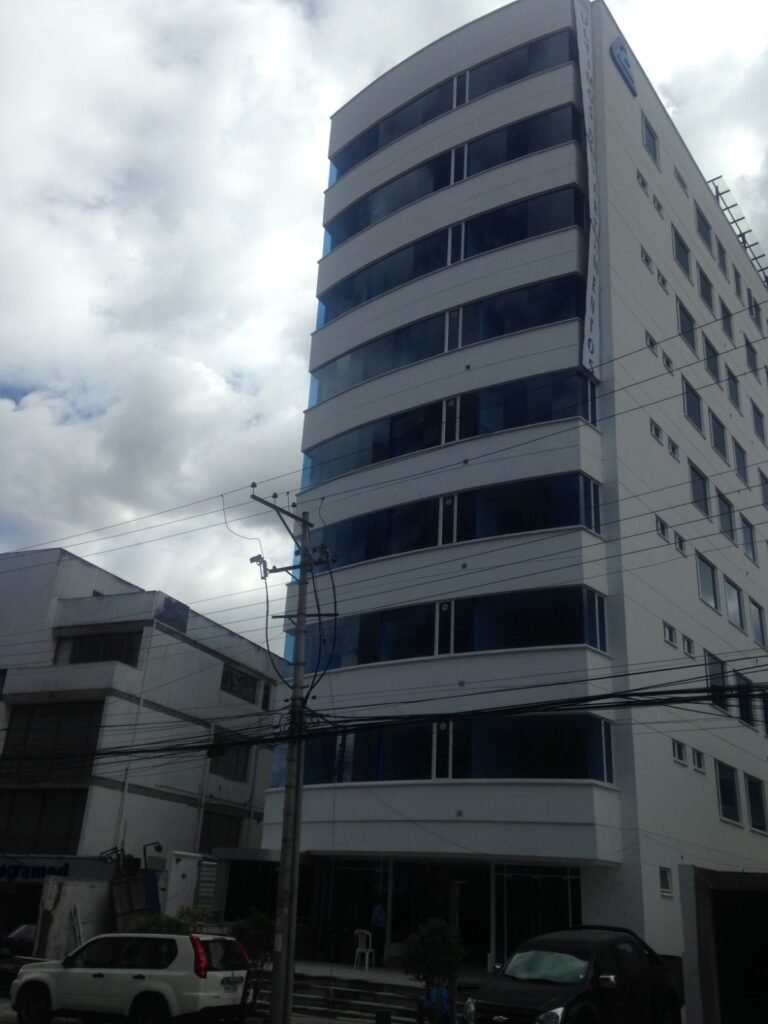 WhatsApp Image 2025-09-24 at 09.14.22 (3)