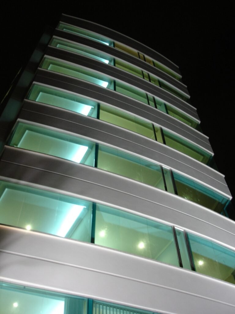 WhatsApp Image 2025-09-24 at 09.21.47 (2)